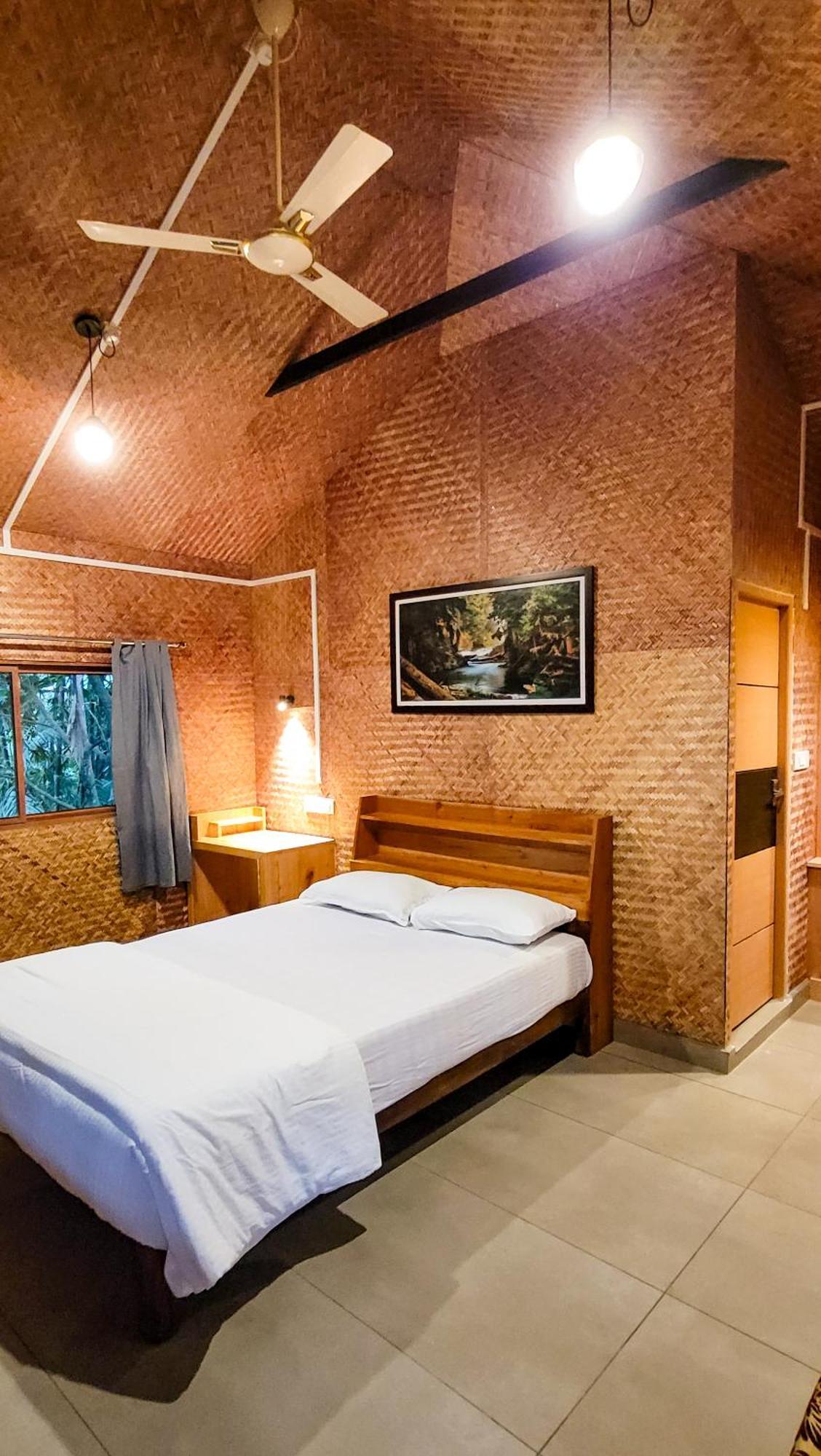 Monsoon Retreats Ecostay- Treehouse Thekkady Exteriör bild