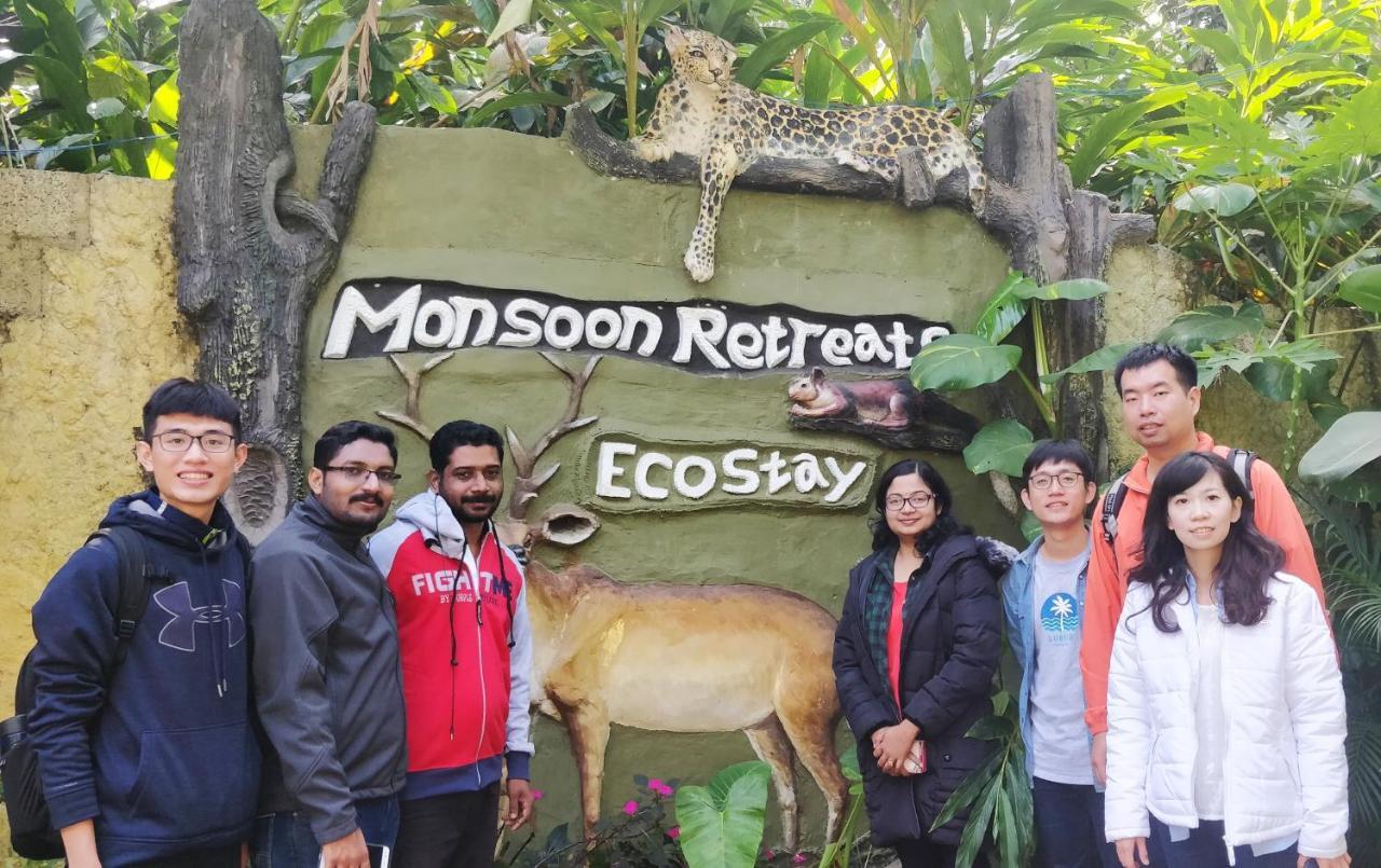 Monsoon Retreats Ecostay- Treehouse Thekkady Exteriör bild
